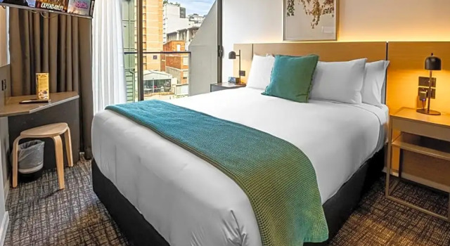Двухместный номер с балконом Song Hotel Sydney