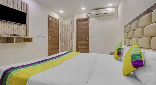 Treebo Trip Amazing House, Забронировать Отель Отели Нью-Дели с завтраком, Завтраки