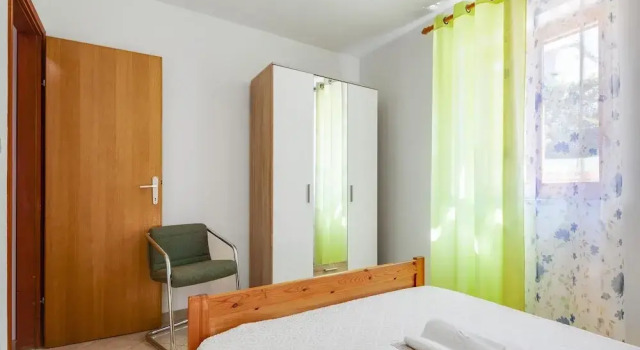 Secluded Apartment in Poreč with Garden