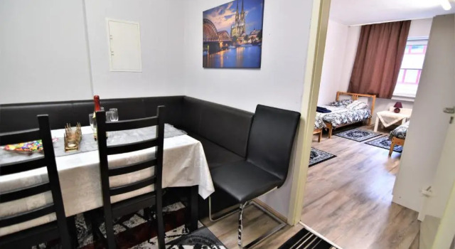 Apartments Kln Mlheim, 予約 アパートメント エイル ケルン