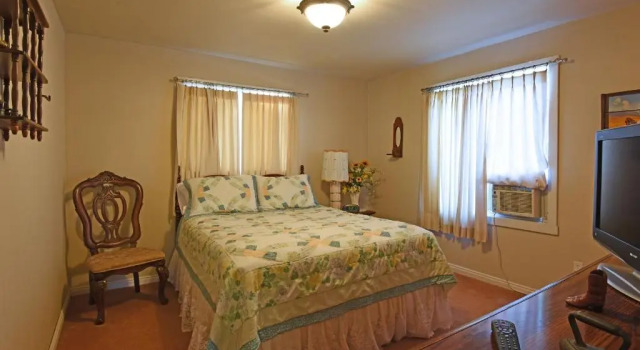 Номер Deluxe Pine Tree Inn