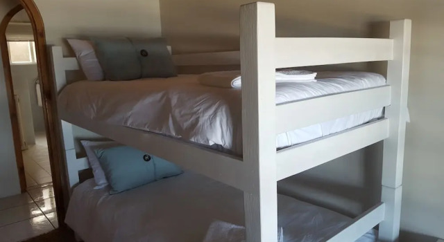 Sea Forever - Wildbreak Self Catering, Забронировать Дом для отпуска Коттеджи Порт-Элизабет, рядом с Campanile Tower, Коттедж