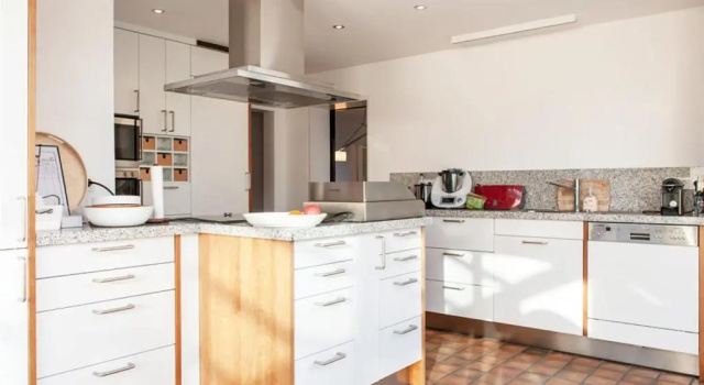Вилла с 6 комнатами Luxus Ferienhaus Villa EMG Emsdetten nah Münster, Osnabrück, Rheine für Familien Gruppen bis 17 Personen, Pool, Whirlpool, Garten, Kamin, 6SZ