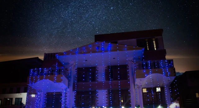 Hotel Aakashdeep, Rezervovat Hotel Déhrádún Uttarakhand