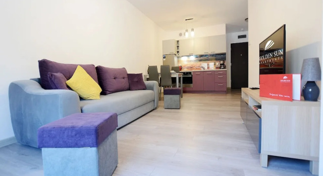 Golden Sun Apartments- Polanki