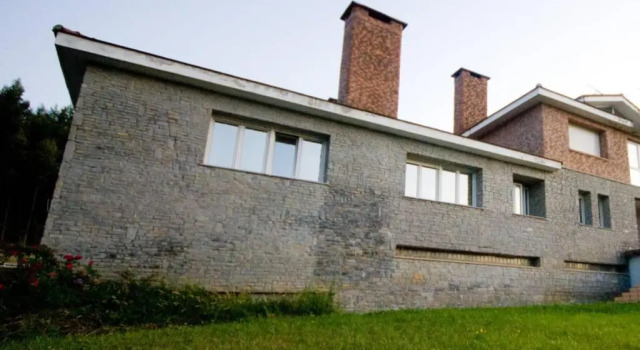 Casa zona rural Urduliz -REATE EBI01666, Rezerwuj Hotel Hotele w Baskonia z parkingiem, Parking