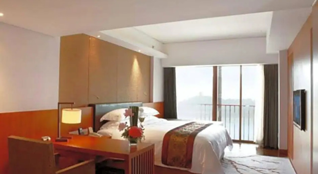 Номер Superior Baiyun Lakeside Hotel