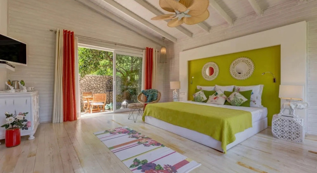Одноместный люкс Luxury с видом на сад Villa Lukka