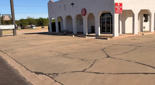 Deluxe Inn Shamrock, Buchen Sie Gasthaus Shamrock Texas, in der Nähe von U-Drop Inn