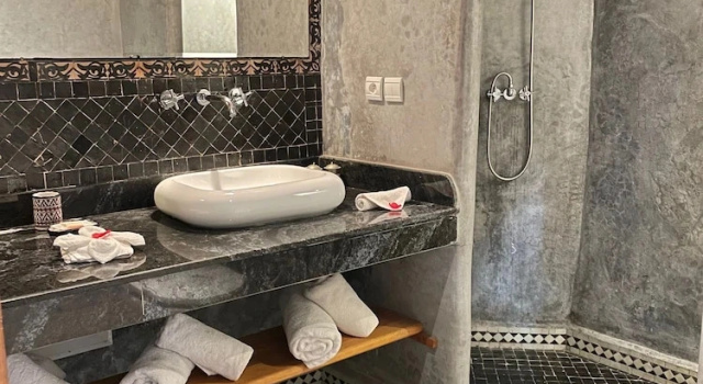 Dublu familie suite Riad Said
