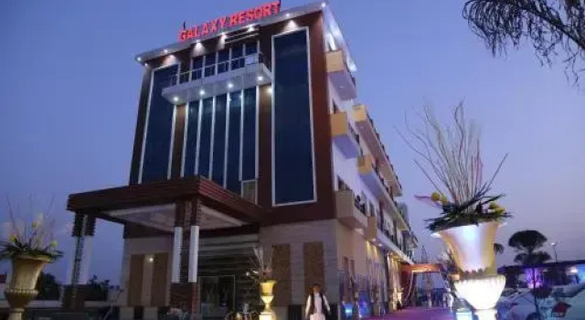 The Galaxy Resort Bahadurgarh, Book Ferieresort Resorthoteller i Haryana, Ferieresort