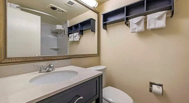 Номер Standard Best Western Plus Thousand Oaks Inn