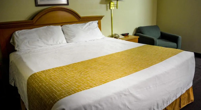 Номер Standard Travelodge by Wyndham St. Louis