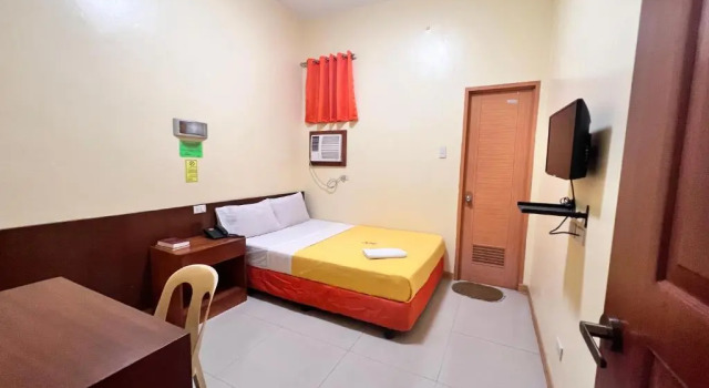 MH Metro Hotel, Prenota Hotel Hotel a Mindanao con parcheggio, Parcheggio