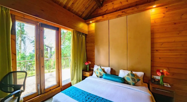 Коттедж с балконом Sinclairs Retreat Kalimpong