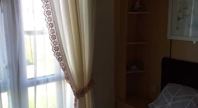 Captivating 2-bed 6 Berth Caravan in Ingoldmells, Забронировать Отель Отели Инголдмелс 3 звезды, рядом с Ферма домашних животных Hardy's, 3*