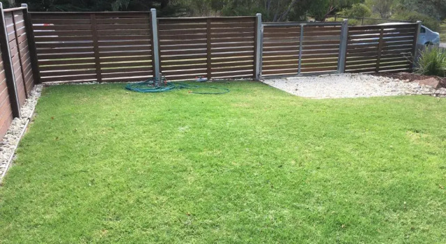 Коттедж Grand Escape McKenzie - solar heated Pool, WiFi, Netflix, 5 bdrm, 4bthrm