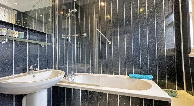 Номер Economy Royal Hotel Sheerness