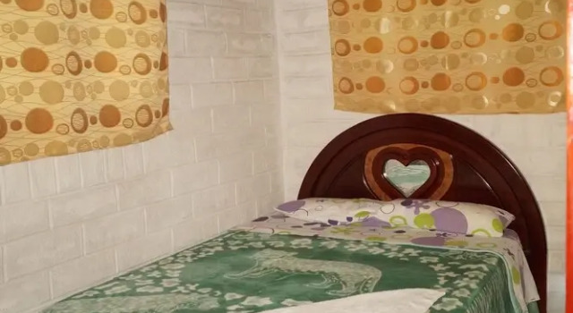 Hostal Rosita Guayama Quilotoa, Book Pension Quilotoa Cotopaxi
