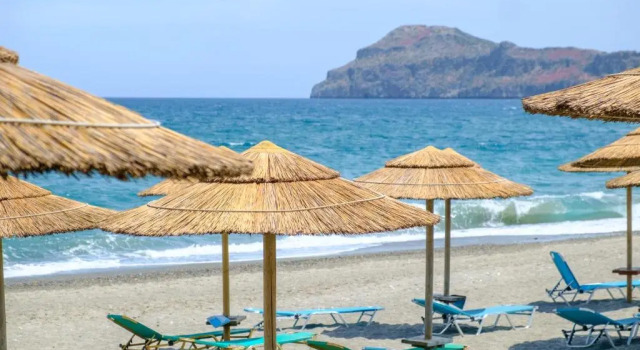 Seafront Paradise