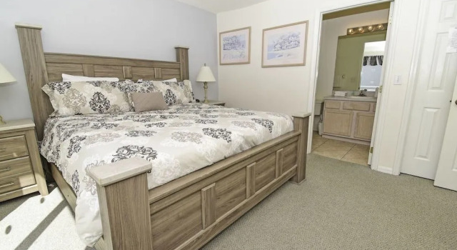 238HL Westridge Manor 3 Br villa by RedAwning