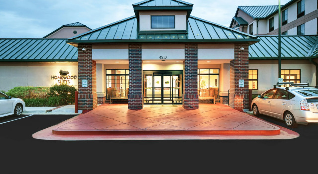Homewood Suites by Hilton Denver International Airport, Buchen Sie Hotel Aurora Colorado