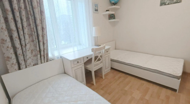 Apartments on Votkinskoe highway 6, Prenota Appartamento Hotel a Udmurtia con parcheggio, Parcheggio