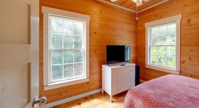 Коттедж Charming Buxton Vacation Rental Near Beaches