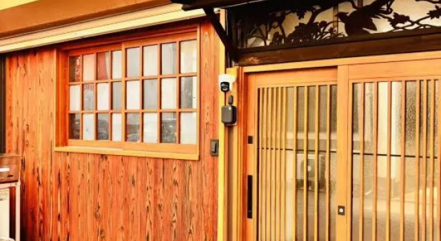 Jun House, Prenota Hotel Matsuyama Ehime