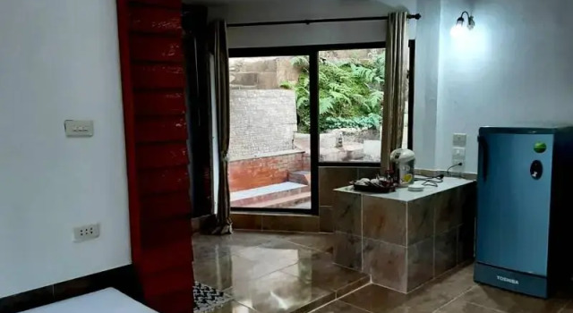 Четырёхместный номер Premium с балконом The Cascade - Mae Taeng Waterfall Bungalows