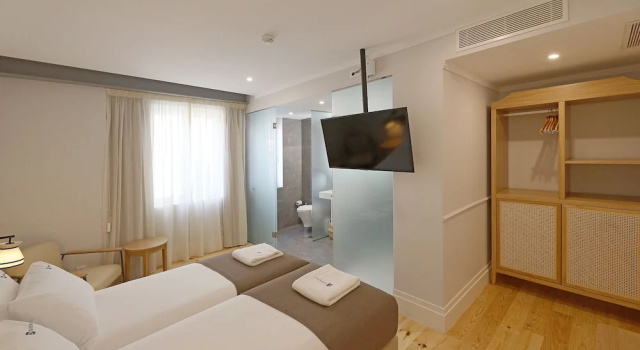 Номер Economy Memoria Porto FLH Hotels