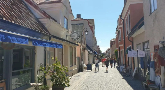 Adelsgatan 36 lägenhetshotell, Gotland Living and Meeting, Book Hotel Visby 