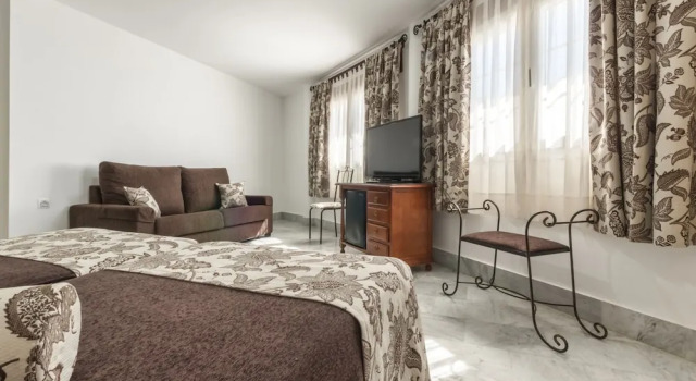 Семейный полулюкс Hotel La Parrita