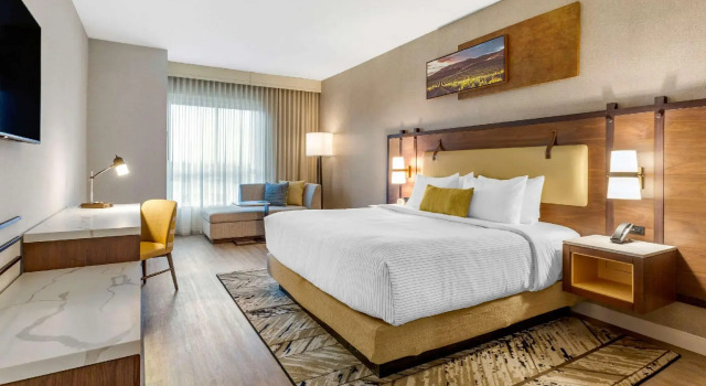 Двухместный номер Standard Hotel Centro Sonoma Wine Country, Tapestry Collection Hilton
