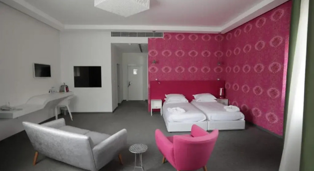 Полулюкс с видом на горы Miramar Hotel Resort and Spa