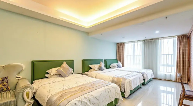 Трёхместный номер Deluxe Mahattan Apartment - Free Shuttle Bus for Canton Fair