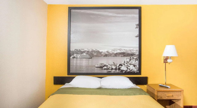 Standard Doppel Zimmer Super 8 by Wyndham Elko