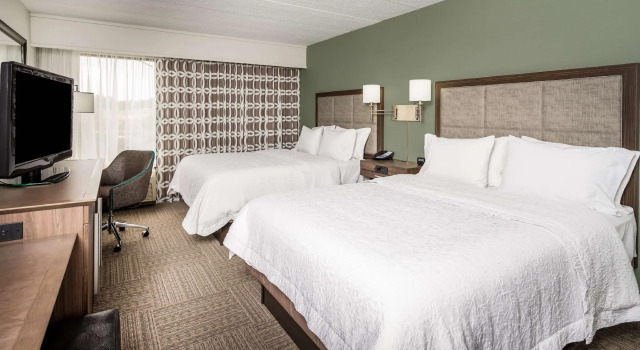 Четырёхместный номер Standard Hampton Inn Dover