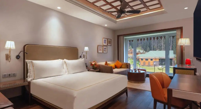Двухместный номер Deluxe The Khyber Himalayan Resort & Spa