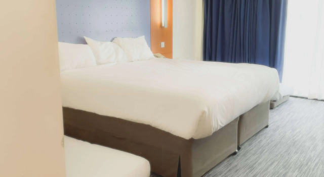 Ramada by Wyndham London North M1