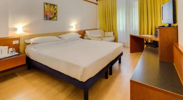 Трёхместный номер Classic Best Western City Hotel