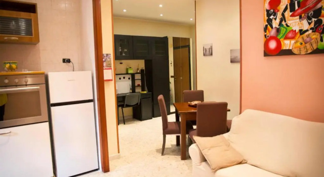 Oltremare House, Buchen Sie Hotel Fuorigrotta Neapel