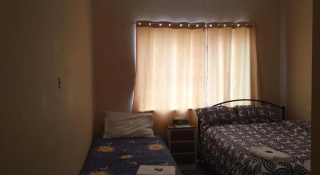 iMotel AU
