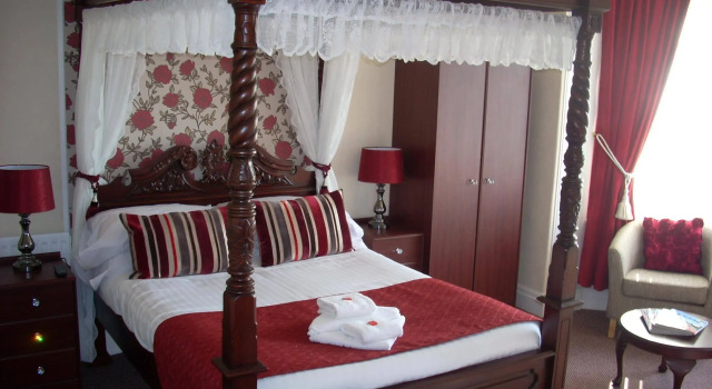 The Fossil Tree Hotel, Забронировать Отель Блэкпул Ланкашир