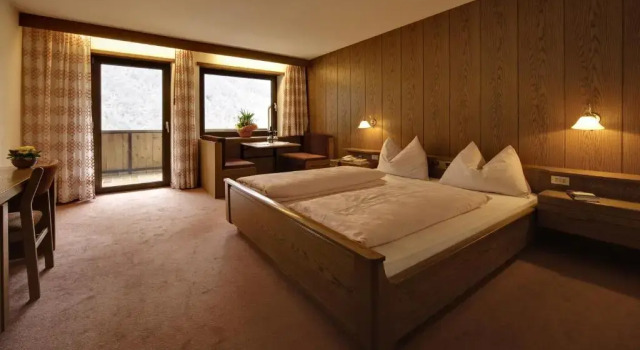Двухместный номер Standard с балконом Hotel Am Fels