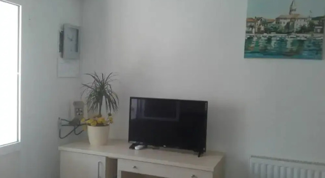 Marija - 70m From sea - A2, Rezerwuj Hotel Hotele w Split-Dalmatia County z parkingiem, Parking