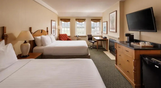 Двухместный номер Deluxe St. Eugene Golf Resort & Casino
