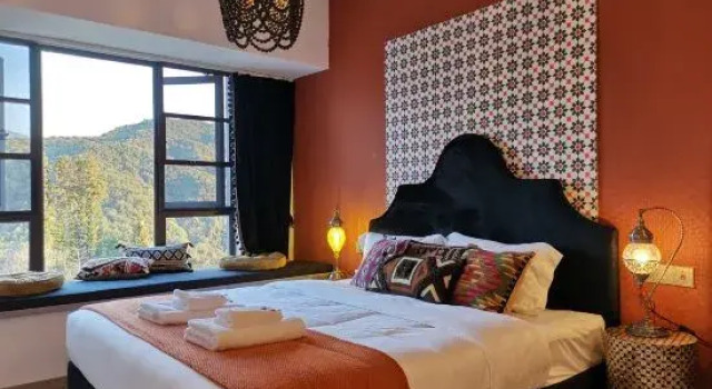Люкс Tengchong Gaoligong Mountain Hot Spring Resort