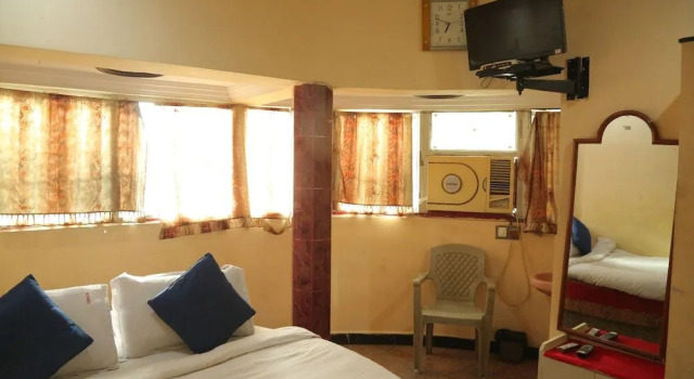 Hotel Ashwin Guest House