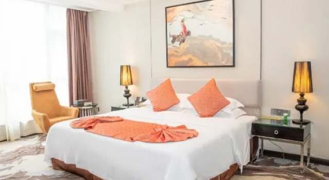 Люкс Superior Wanlvcheng Perenc Hotel